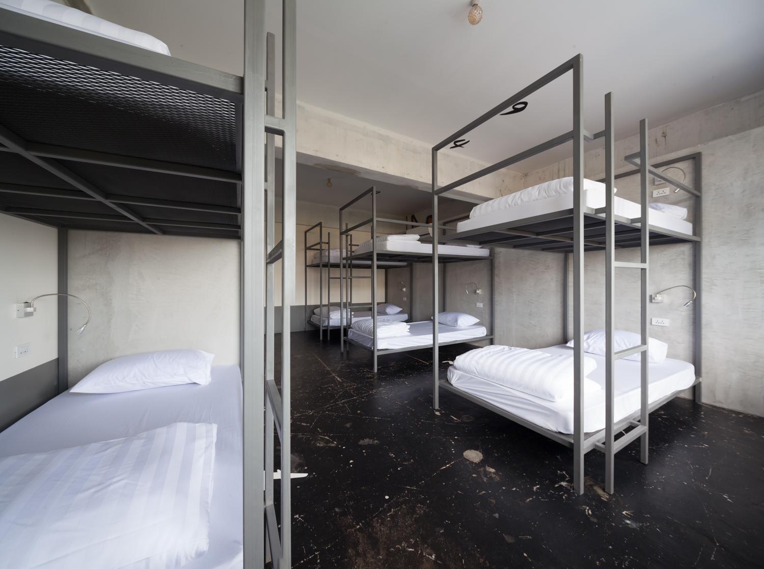 Thunder Bird Hostel Чиангмай Экстерьер фото