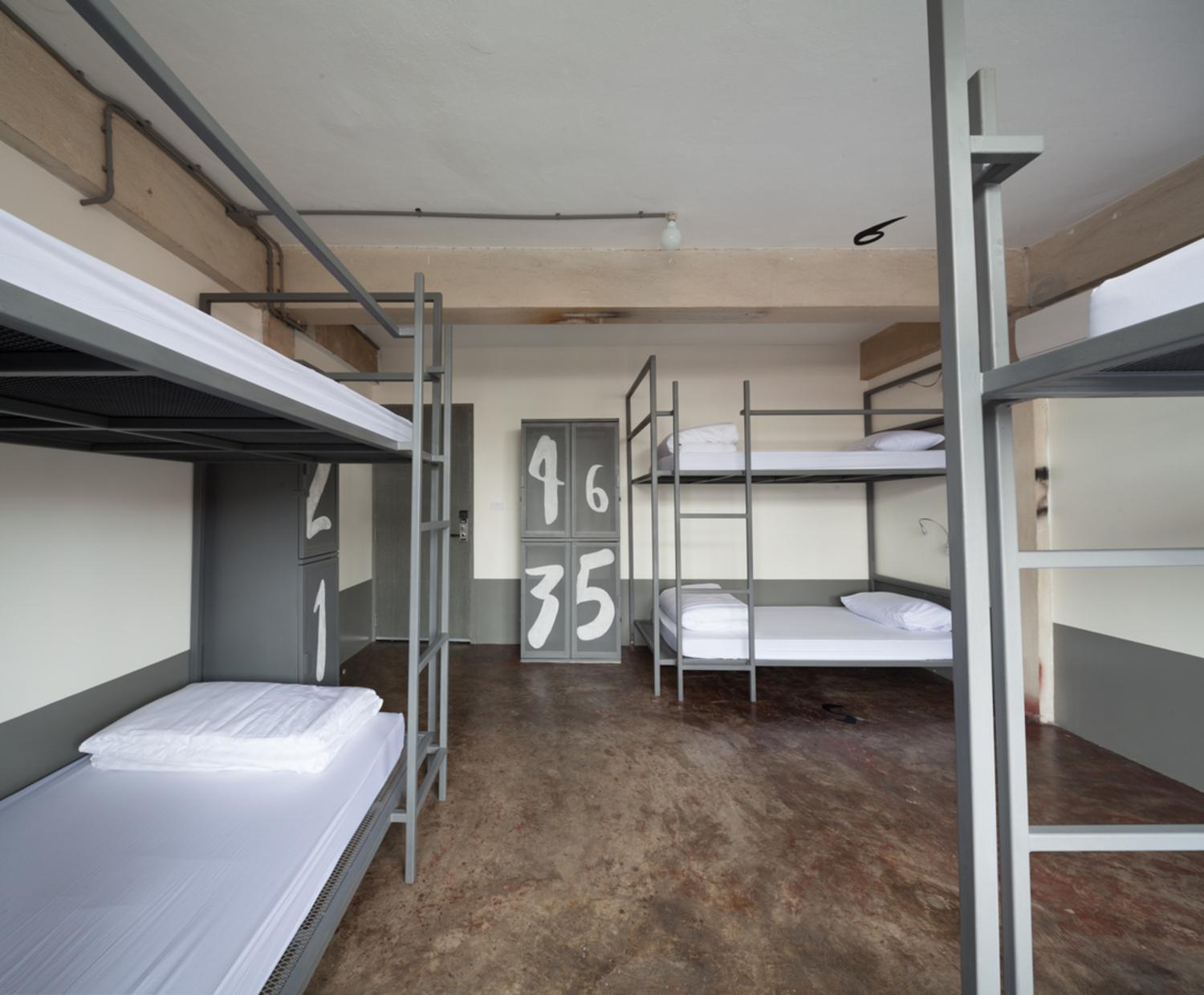 Thunder Bird Hostel Чиангмай Экстерьер фото