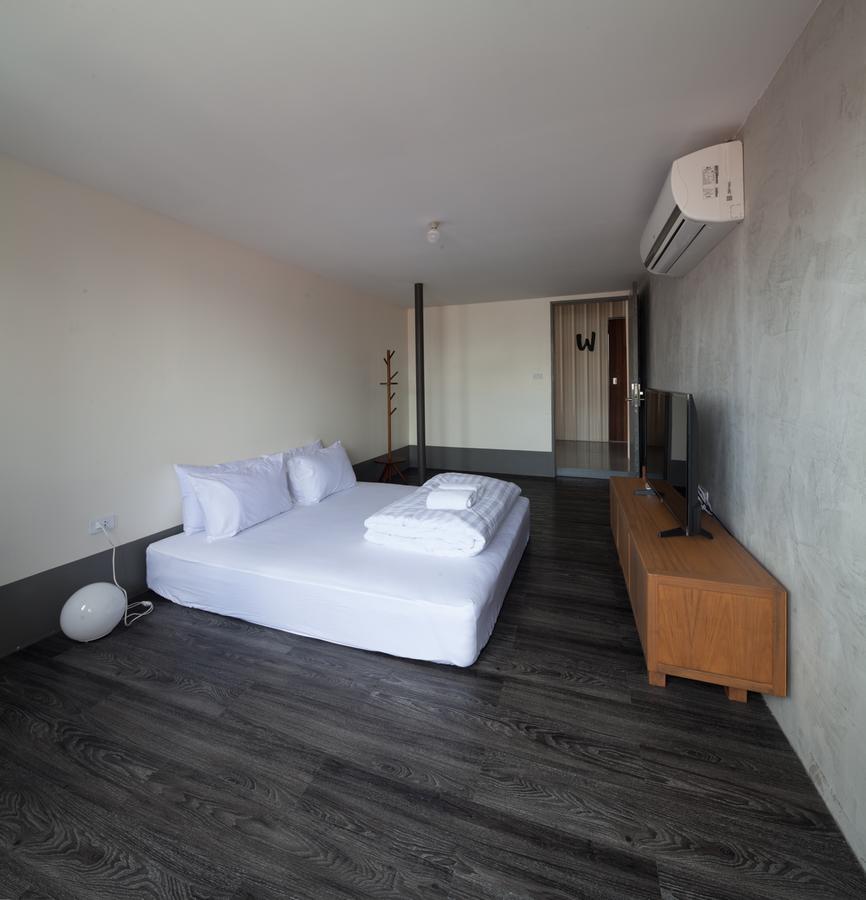 Thunder Bird Hostel Чиангмай Экстерьер фото