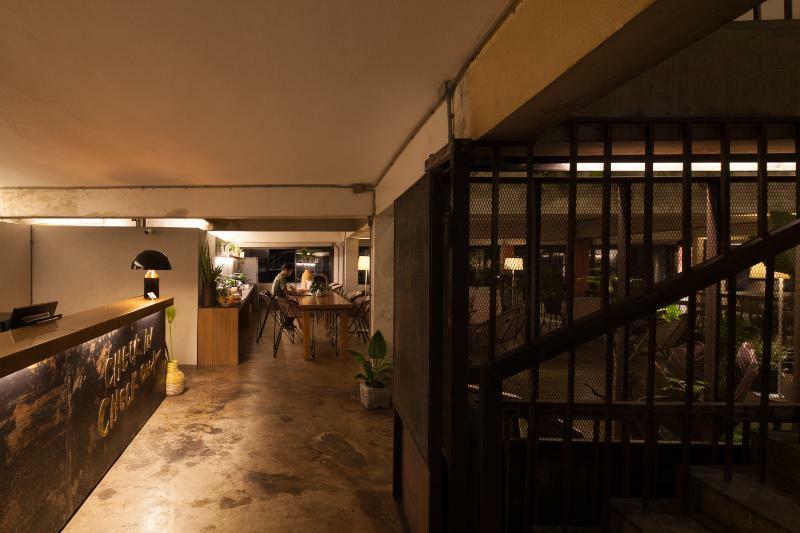 Thunder Bird Hostel Чиангмай Экстерьер фото