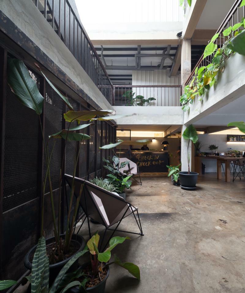 Thunder Bird Hostel Чиангмай Экстерьер фото