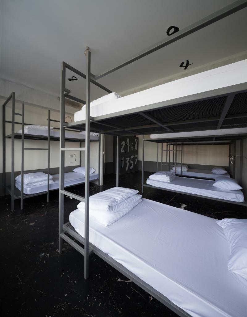 Thunder Bird Hostel Чиангмай Экстерьер фото